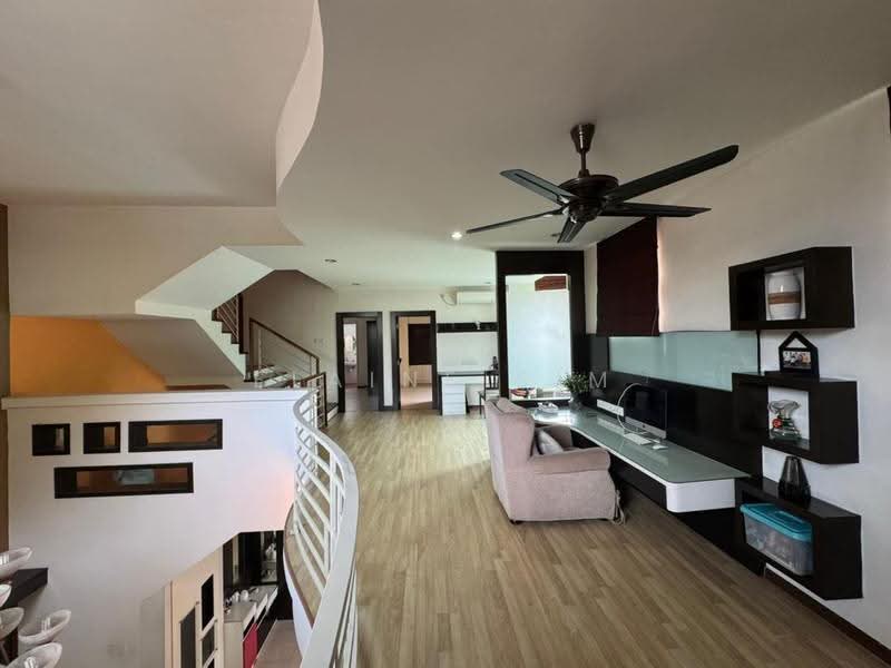 Rumah Teres 3-Tingkat untuk Dijual di Bandar Putra Kulai (Kulai) - Elaine Sim - Study - PropertyGuru.com.my