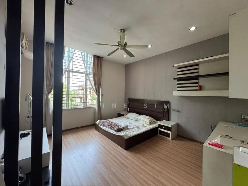 Rumah Teres 3-Tingkat untuk Dijual di Bandar Putra Kulai (Kulai) - Elaine Sim - Bedroom - PropertyGuru.com.my