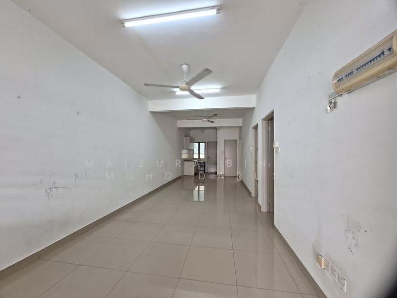 Townhouse for Sale in Bandar Tasik Kesuma (Beranang) - Maizura binti Mohd Darus - Living Room - PropertyGuru.com.my
