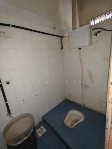 Shop for Rent in Subang (Selangor) - Ziyang Chen - Bathroom - PropertyGuru.com.my