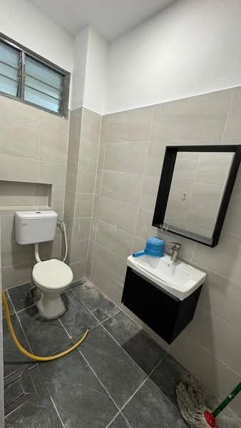 2-storey Terraced House for Sale in Taman Perling (Perling) - Finn Aw - Bathroom - PropertyGuru.com.my