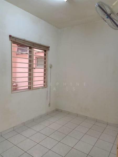 Rumah Bandar untuk Dijual di Batu Caves (Selangor) - Josephine Pea LS - PropertyGuru.com.my