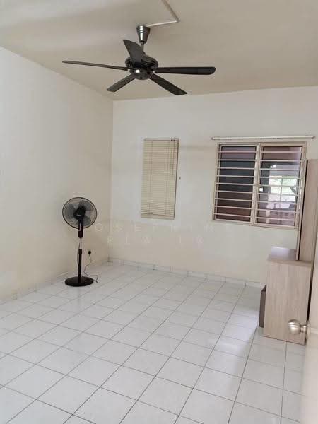 Rumah Bandar untuk Dijual di Batu Caves (Selangor) - Josephine Pea LS - PropertyGuru.com.my