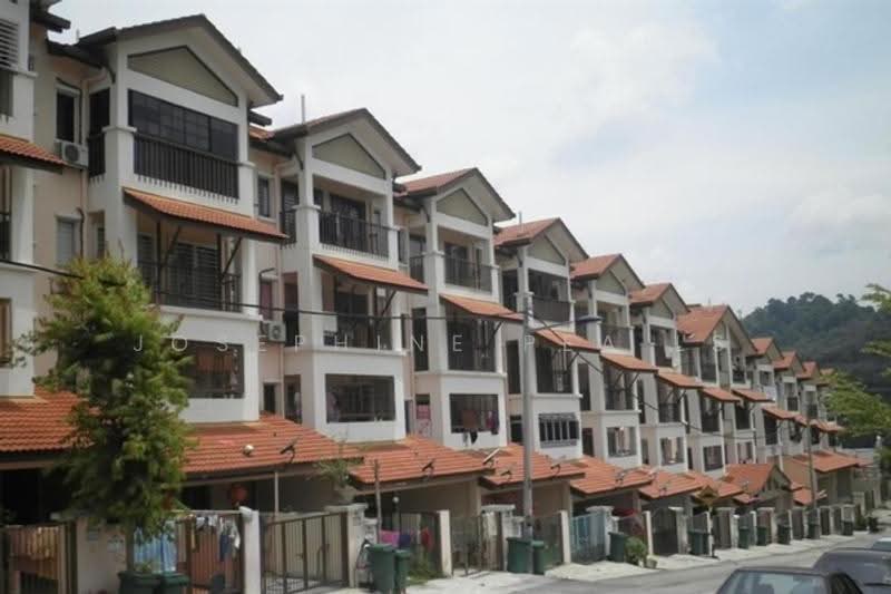 Rumah Bandar untuk Dijual di Batu Caves (Selangor) - Josephine Pea LS - PropertyGuru.com.my