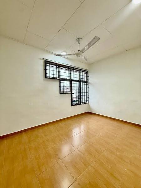 Rumah Teres 2-Tingkat untuk Dijual di Taman Saleng (Kulai) - Marcus Tey - Interior - PropertyGuru.com.my