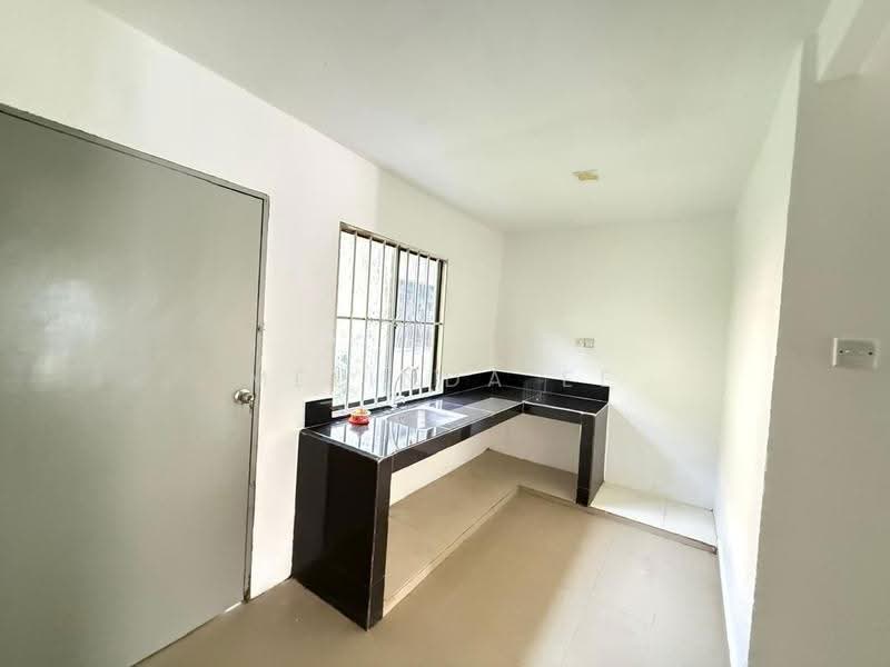 2-storey Terraced House for Sale in Kota Masai (Pasir Gudang) - Melinda Ee - Kitchen - PropertyGuru.com.my