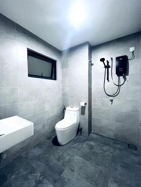 Kediaman Servis untuk Disewa di SUNSURIA FORUM SERVICED APARTMENT - Alwin Lee - Bathroom - PropertyGuru.com.my