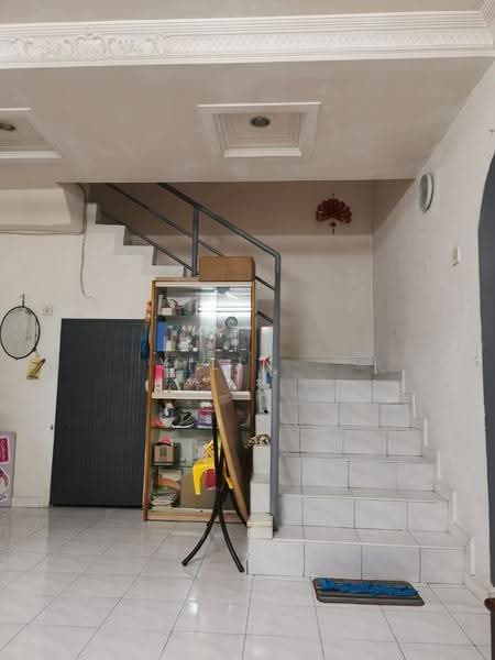 2-storey Terraced House for Sale in Taman Bukit Minyak (Bukit Minyak) - Yilin . - Interior - PropertyGuru.com.my
