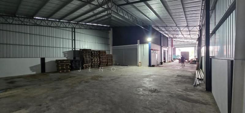 Warehouse for Rent in Kuching (Sarawak) - Jeno Tan - Interior - PropertyGuru.com.my