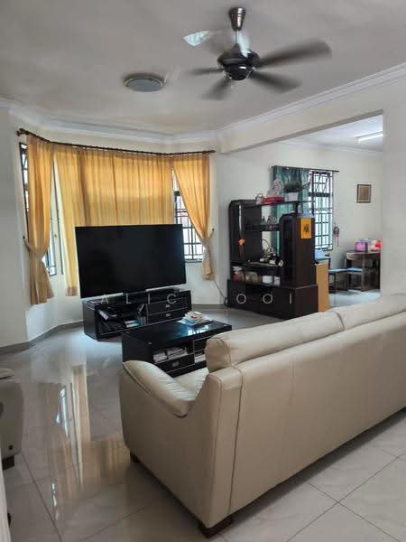 2-storey Terraced House for Sale in Ayer Itam (Penang) - Alice Ooi - Living Room - PropertyGuru.com.my