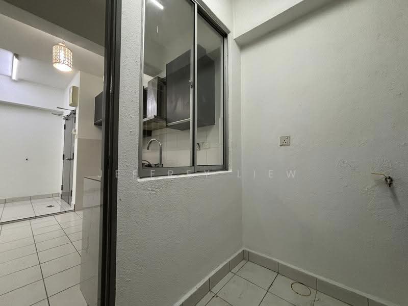 Kondominium untuk Disewa di Radius Residence - Jeffrey Liew - Kitchen - PropertyGuru.com.my