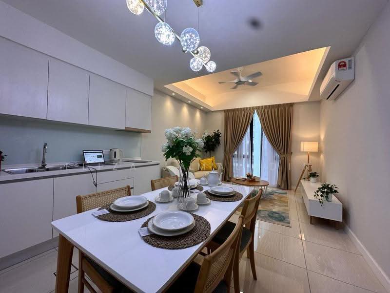 Kediaman Servis untuk Disewa di The Sentral Suites - Eliza Jamaludin - Kitchen - PropertyGuru.com.my