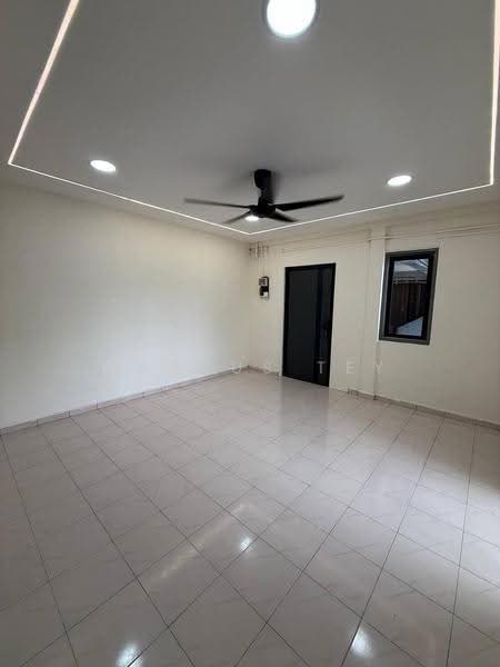 Rumah Flat untuk Dijual di Bandar Selesa Jaya - Marcus Tey - Interior - PropertyGuru.com.my