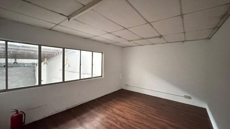 Factory for Rent in Taman Industri Bolton (Batu Caves) - GEE Lee - Interior - PropertyGuru.com.my