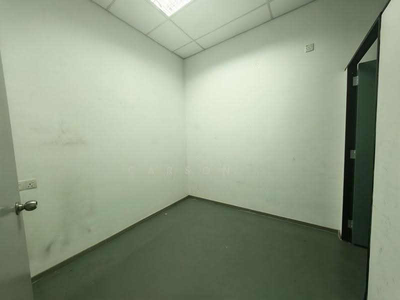 Semi-D Factory for Rent in Taman Desa Cemerlang (Ulu Tiram) - Carson . - PropertyGuru.com.my
