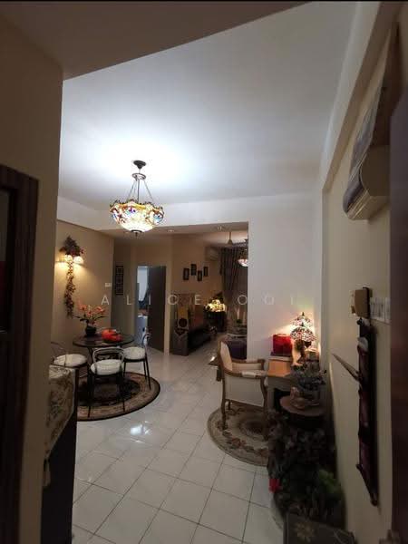 Pangsapuri untuk Dijual di Desa Alor Vista - Alice Ooi - Living Room - PropertyGuru.com.my
