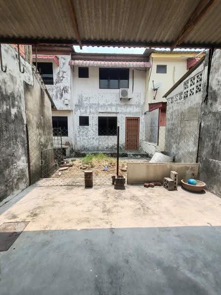 2-storey Terraced House for Sale in Taman Skudai Baru (Skudai) - Daniel Yong - Exterior - PropertyGuru.com.my