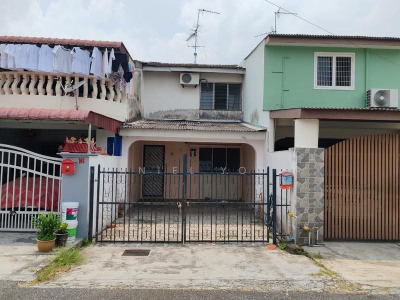 2-storey Terraced House for Sale in Taman Skudai Baru (Skudai) - Daniel Yong - Exterior - PropertyGuru.com.my