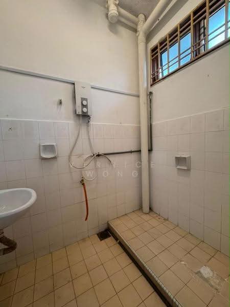 Rumah Teres 2-Tingkat untuk Dijual di Johor Bahru (Johor) - Vernice Wong - Bathroom - PropertyGuru.com.my