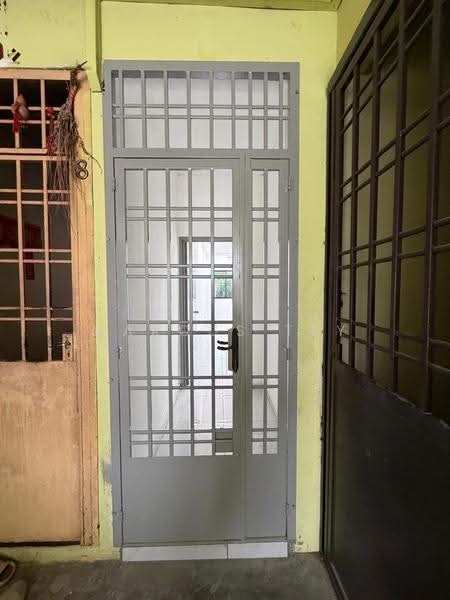 Rumah Flat untuk Dijual di Taman Melawati - Marcus Tey - Entrance - PropertyGuru.com.my