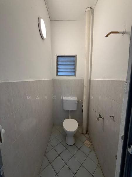 Rumah Flat untuk Dijual di Taman Melawati - Marcus Tey - Bathroom - PropertyGuru.com.my