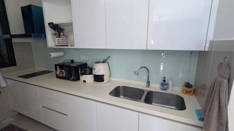 Kediaman Servis untuk Disewa di 8Scape Residence @ Sutera - Joey Chai - Kitchen - PropertyGuru.com.my