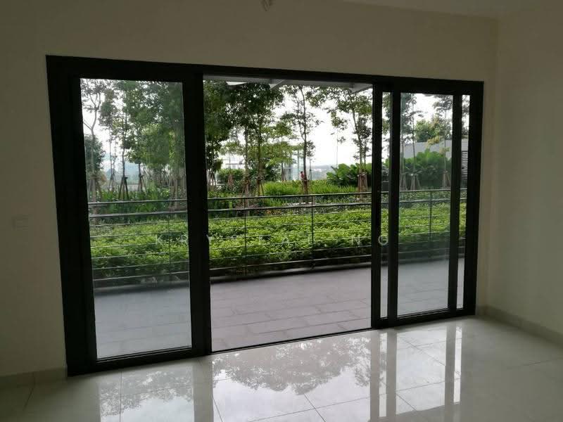 Kediaman Servis untuk Disewa di Pandora @ Tropicana Metropark - Krystal Ng - Balcony - PropertyGuru.com.my