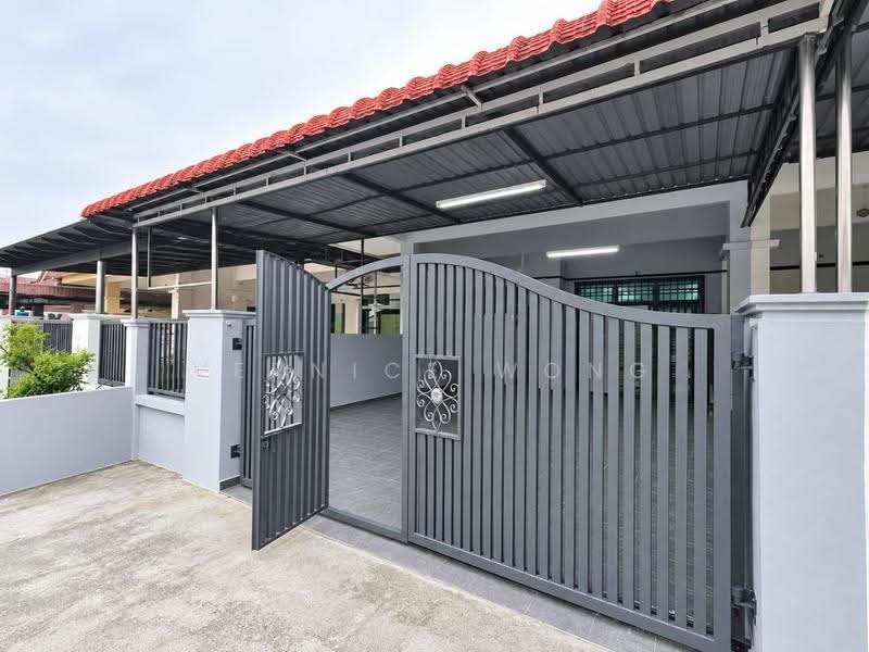 Rumah Teres 1-Tingkat untuk Dijual di Taman Nusa Bestari (Iskandar Puteri (Nusajaya)) - Vernice Wong - Exterior - PropertyGuru.com.my