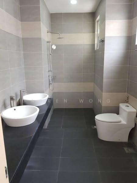 Banglo Pautan untuk Disewa di Setia Alam (Selangor) - DARREN WONG - Bathroom - PropertyGuru.com.my