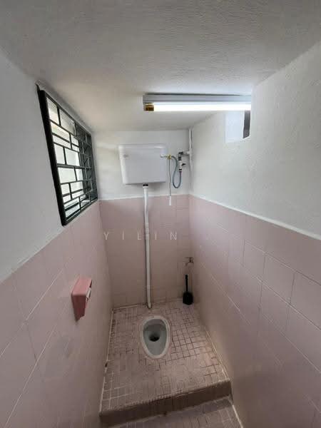 1-storey Terraced House for Sale in Taman B (Bukit Mertajam) - Yilin . - Bathroom - PropertyGuru.com.my