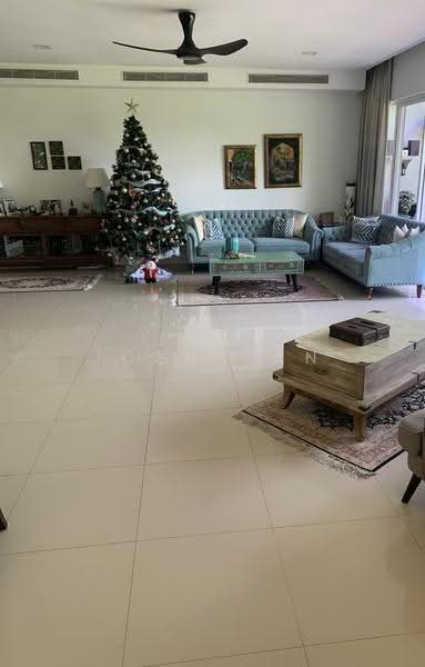 Kondominium untuk Dijual di Pavilion Hilltop - Josh Gan - Living Room - PropertyGuru.com.my