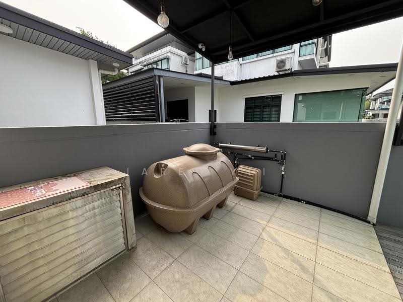 Semi-Detached House for Sale in Kuching (Sarawak) - Jared Yii - Exterior - PropertyGuru.com.my