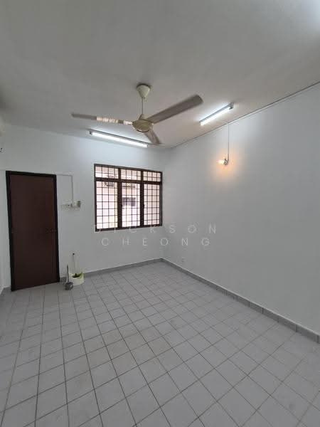 2-storey Terraced House for Sale in Bandar Utama 7 (Bandar Utama) - Dickson Cheong - PropertyGuru.com.my