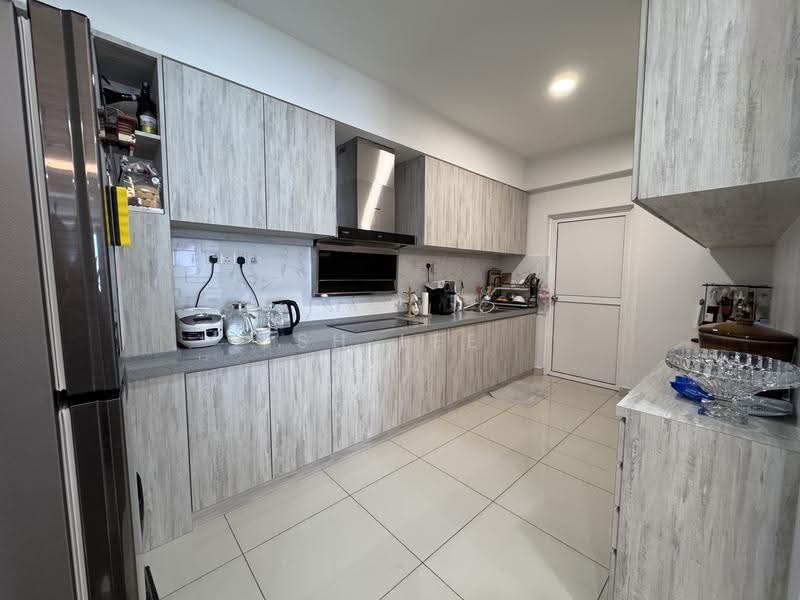 Condominium for Sale at Orange 3 (Oren 3) - SH Lee - Kitchen - PropertyGuru.com.my