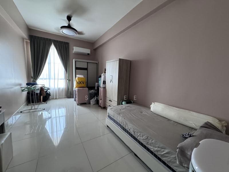 Condominium for Sale at Orange 3 (Oren 3) - SH Lee - Bedroom - PropertyGuru.com.my