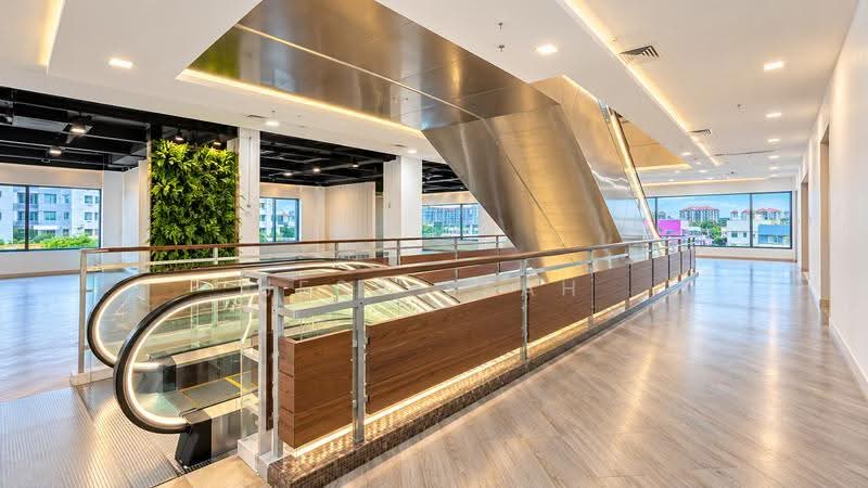 Shop for Rent in KLCC (KL City Centre) - Jess Seah - Interior - PropertyGuru.com.my