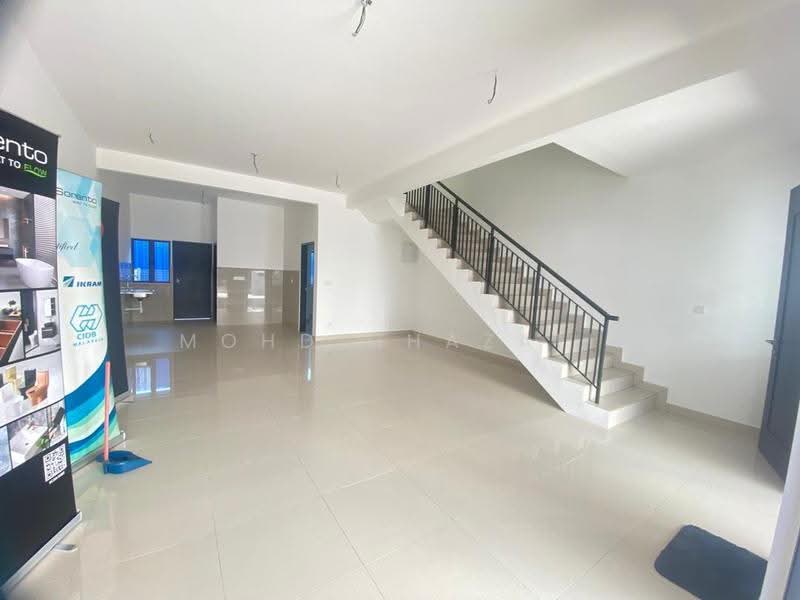 Rumah Teres 2-Tingkat untuk Dijual di Bukit Beruntung (Serendah) - Mohd Ghazali - Interior - PropertyGuru.com.my