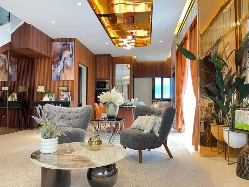 Rumah Teres 2-Tingkat untuk Dijual di Bukit Beruntung (Serendah) - Mohd Ghazali - Living Room - PropertyGuru.com.my