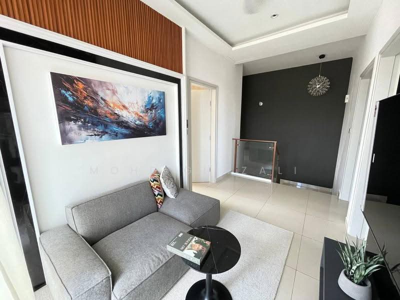 Rumah Teres 2-Tingkat untuk Dijual di Bukit Beruntung (Serendah) - Mohd Ghazali - Living Room - PropertyGuru.com.my