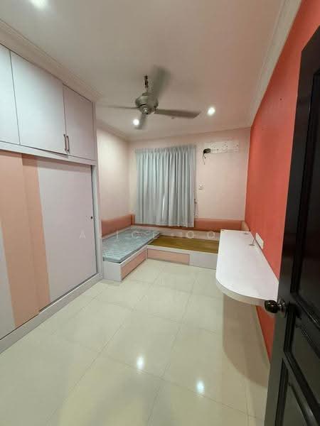 2-storey Terraced House for Sale in Gelugor (Penang) - Alice Ooi - Bedroom - PropertyGuru.com.my