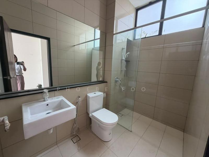 Rumah Teres 3-Tingkat untuk Disewa di Masai (Johor) - Phoebe Foo - Bathroom - PropertyGuru.com.my