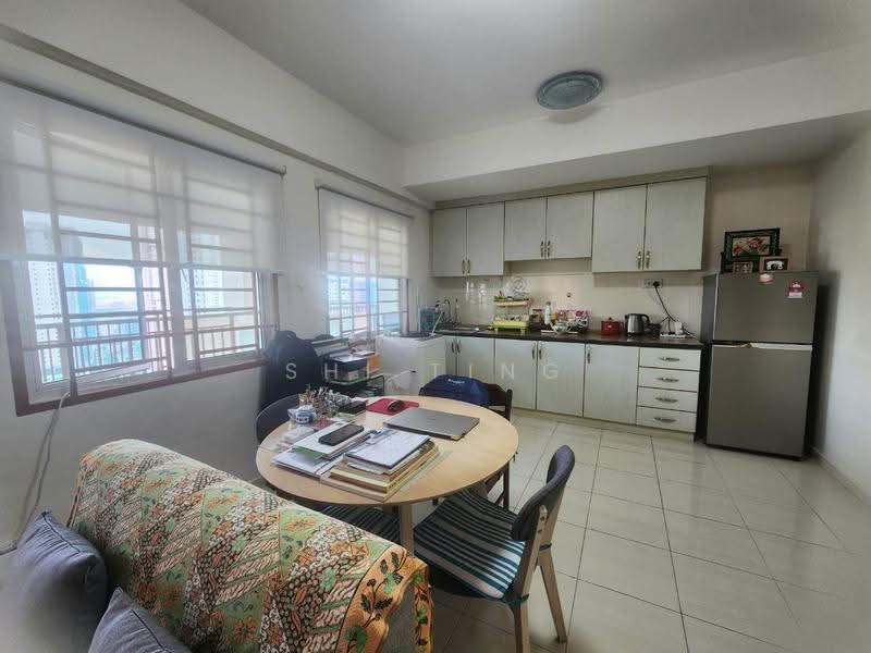Kediaman Servis untuk Dijual di The Embassy (Bangunan Duta Impian) - Shi Ting - PropertyGuru.com.my