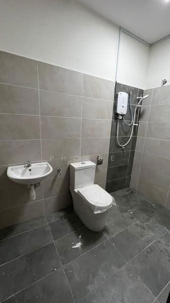 2-storey Terraced House for Rent in Bandar Dato Onn (Tebrau) - Phoebe Foo - Bathroom - PropertyGuru.com.my