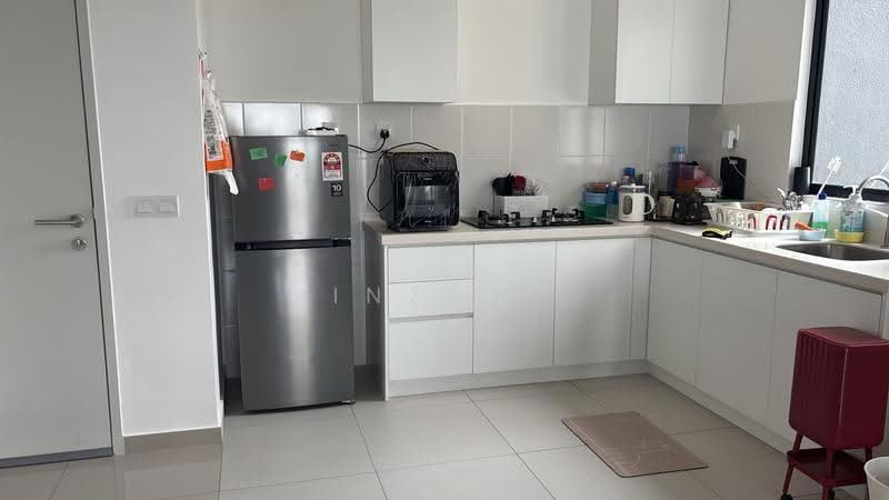 Kediaman Servis untuk Dijual di Duduk Se.Ruang @ Eco Sanctuary - Jinzen . - Kitchen - PropertyGuru.com.my