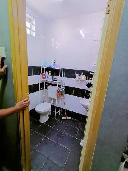 Rumah Teres 1-Tingkat untuk Dijual di Taman Desa Murni (Kamunting) - Qazin Khoo - Bathroom - PropertyGuru.com.my