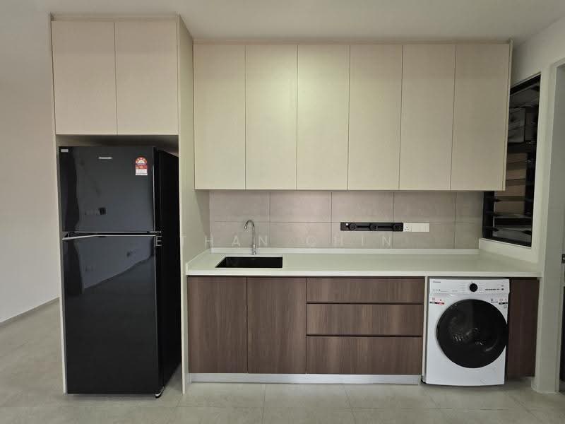 Condominium for Rent at EdgeWood Residences @ SkySanctuary - Ethan Chin - Kitchen - PropertyGuru.com.my