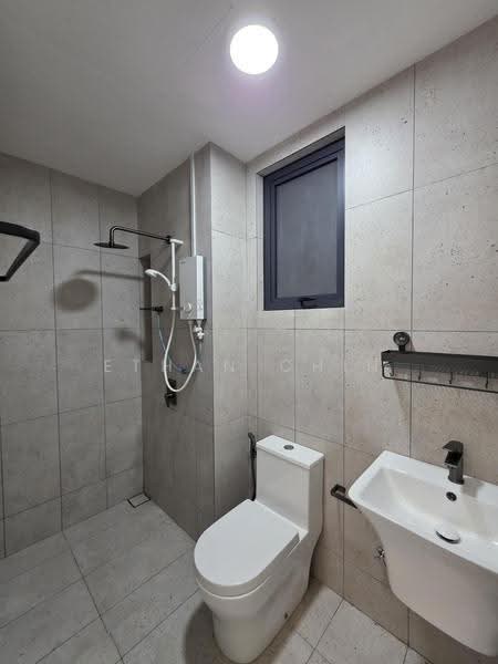 Condominium for Rent at EdgeWood Residences @ SkySanctuary - Ethan Chin - Bathroom - PropertyGuru.com.my