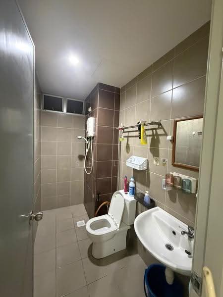 Kondominium untuk Disewa di Villa Tanjung (Tanjung Height) - SH Lee - Bathroom - PropertyGuru.com.my