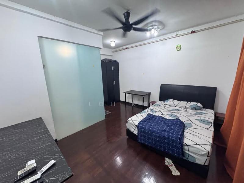 Kediaman Servis untuk Disewa di The Scott Garden SOHO - Loh KC - Bedroom - PropertyGuru.com.my