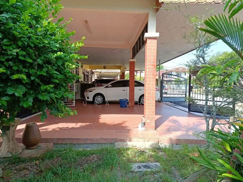 Semi-Detached House for Sale in Kepala Batas (Penang) - Azura Ghani - Exterior - PropertyGuru.com.my